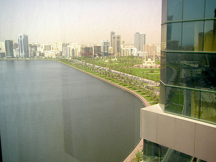 Sharjah goldentulip lagune